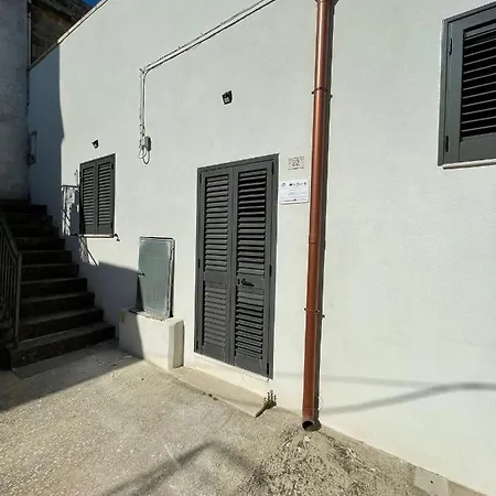 Lu Vilei Di Donateo Tecla Bed & Breakfast Cannole
