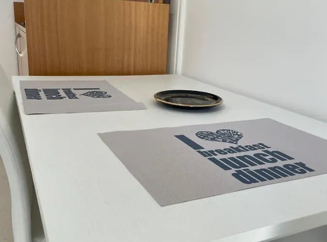 Lu Vilei Di Donateo Tecla Frühstückspension